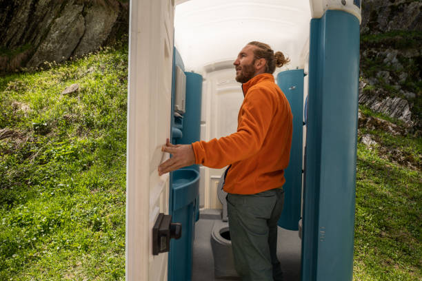 Best Wedding porta potty rental  in Canton, MO