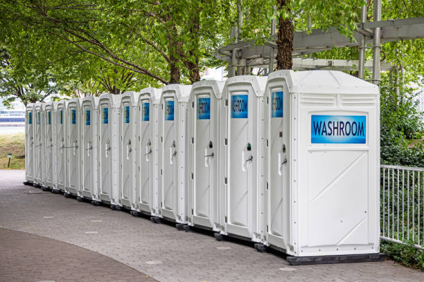 Best High-end porta potty rental  in Canton, MO