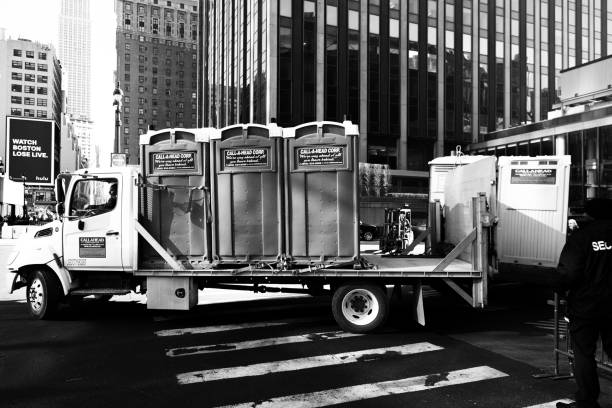 Portable Toilet Options We Offer in Canton, MO